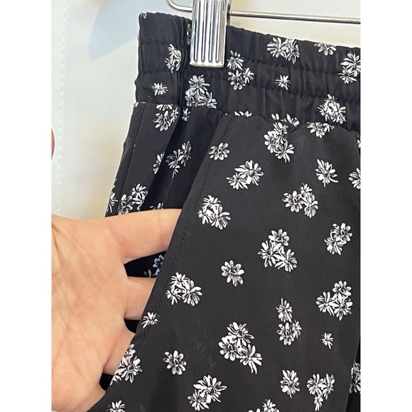 Seventeen Flower Print Harem Pants, Elastic Waist,‎ Pockets, Women's Size Large - Picture 4 of 9